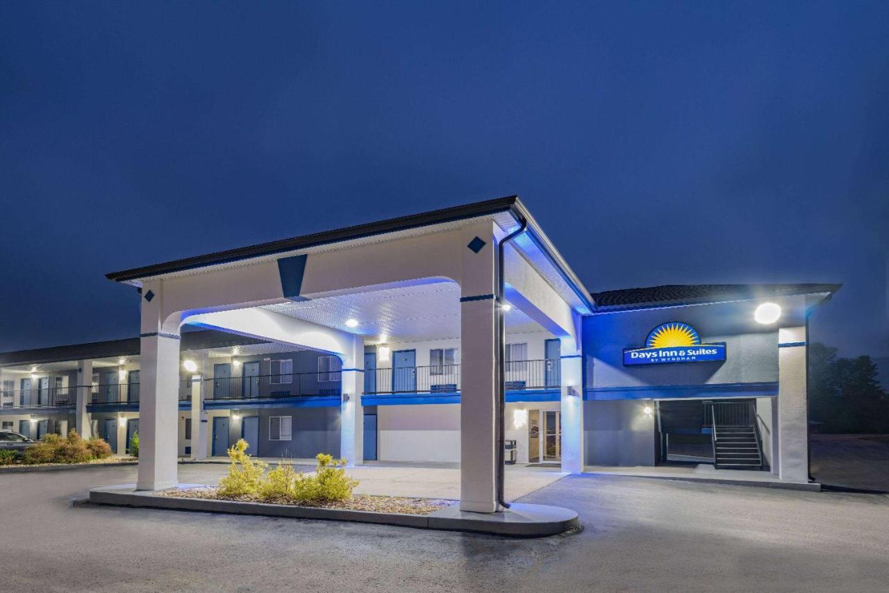 Days Inn By Wyndham Hamilton Exteriör bild