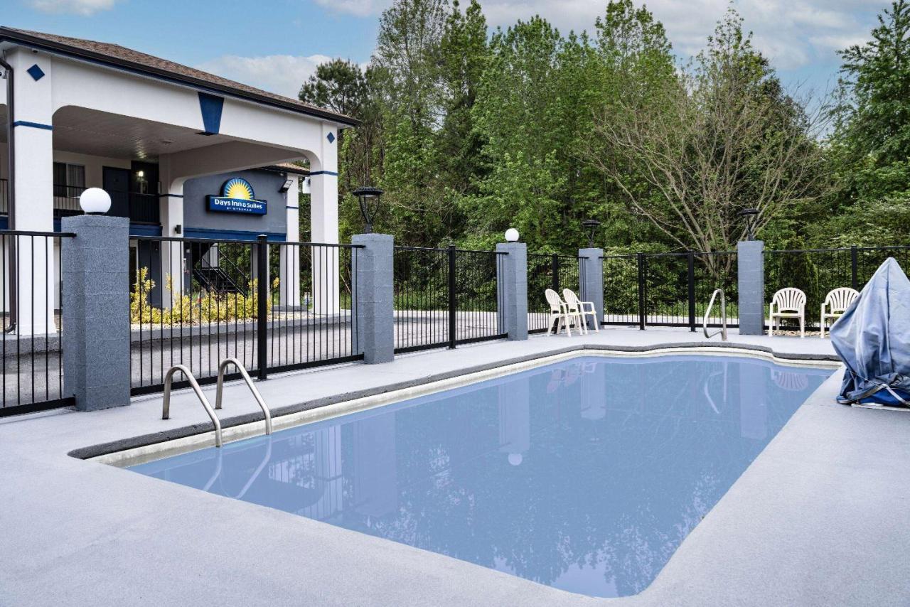 Days Inn By Wyndham Hamilton Exteriör bild